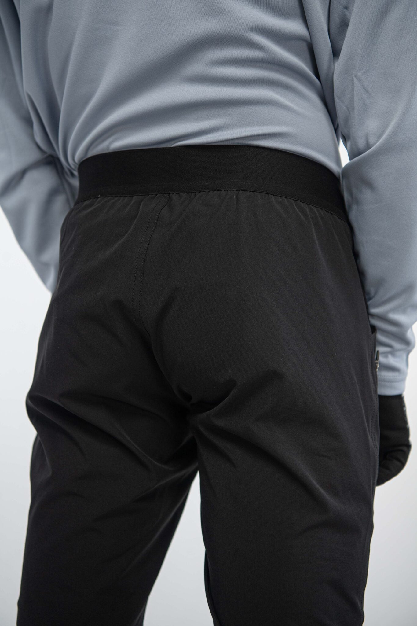 PANTALÓN RAW NEGRO