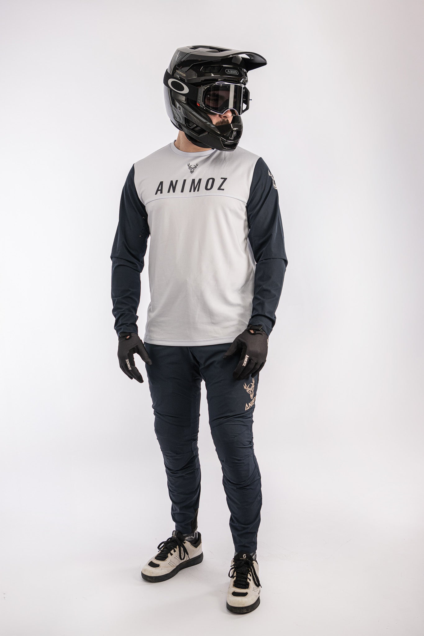 JERSEY MANGA LARGA WILD GRIS CLARO