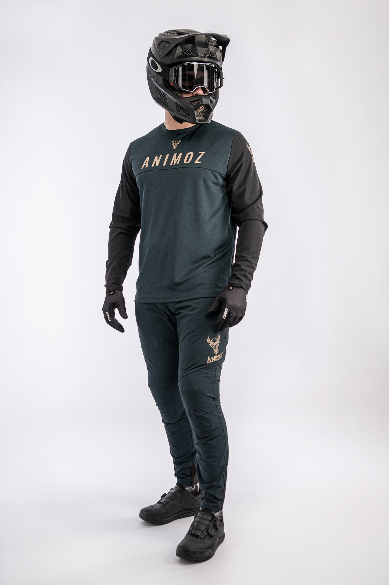 JERSEY MANGA LARGA WILD GRIS OSCURO