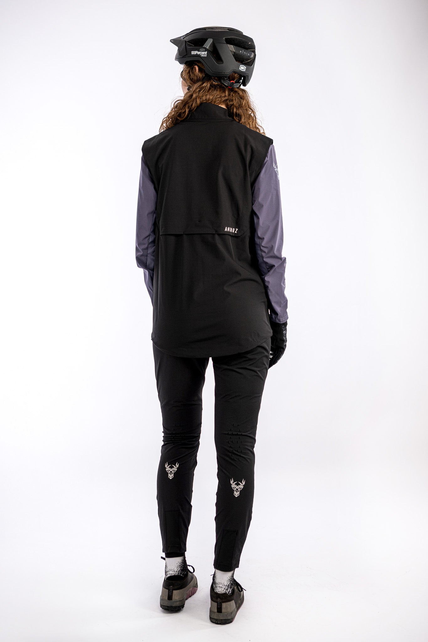 CHALECO CORTAVIENTO PURE H2O NEGRO
