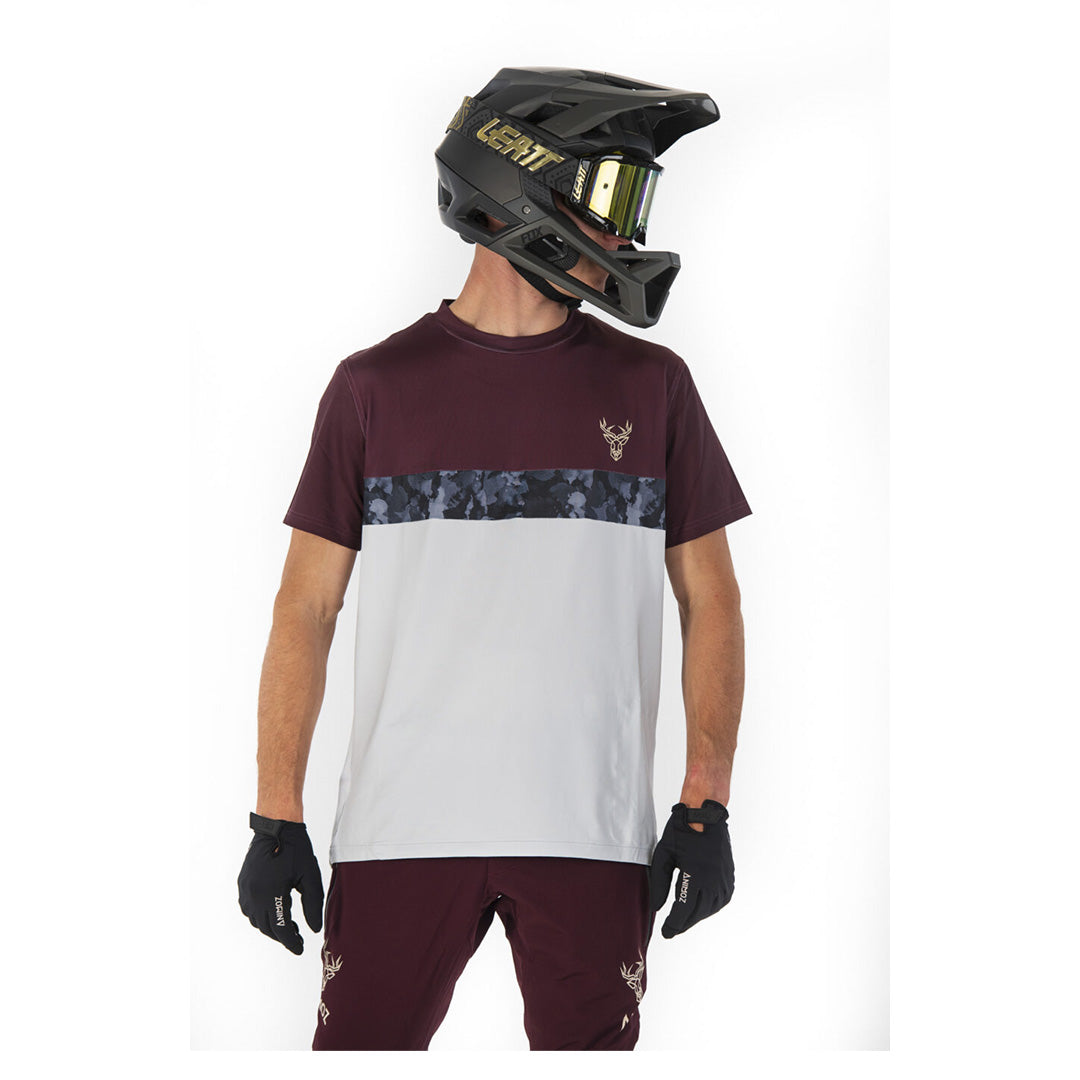 JERSEY MANGA CORTA BURDEOS WILD