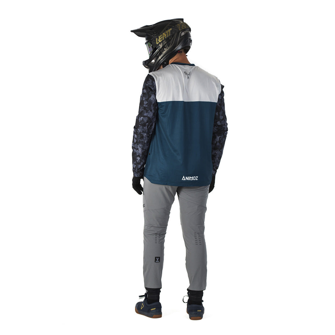 PANTALÓN GRIS WILD + INNER