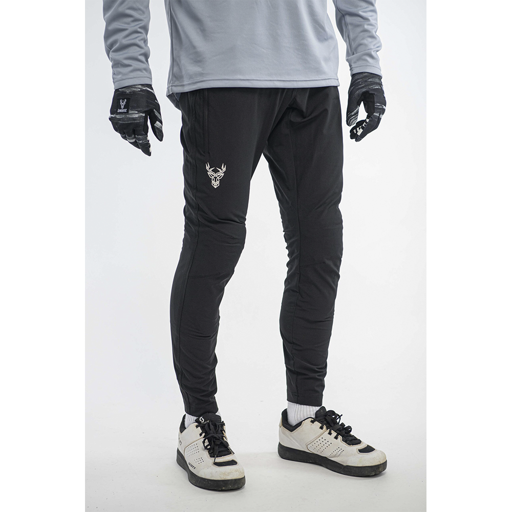 Pantalones Raw Negro