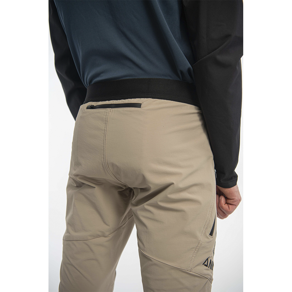 Pantalones Wilds Café Claro