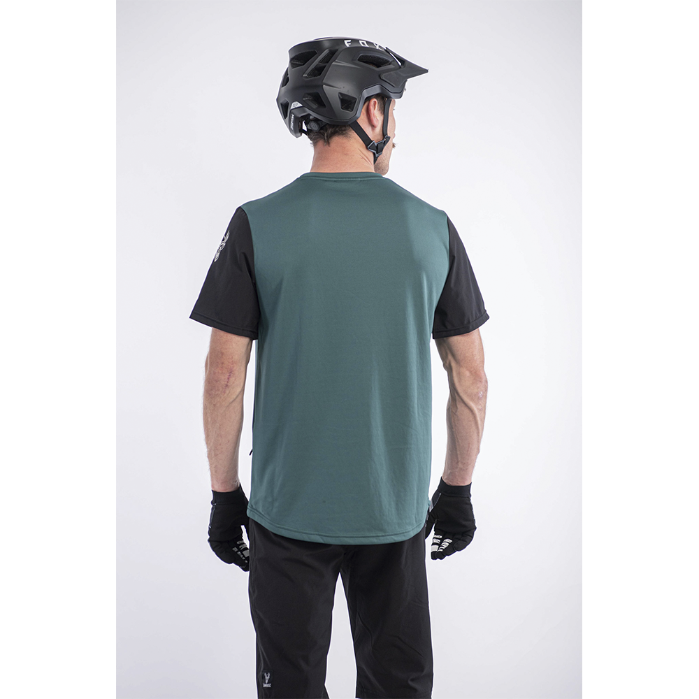 Polera Manga Corta Wild Verde