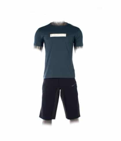 Polera Whyte - DENIM BOX LOGO