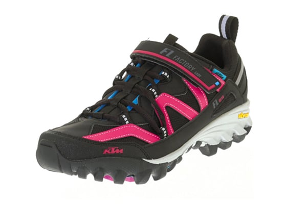 Zapato KTM FC Lady - Fijación