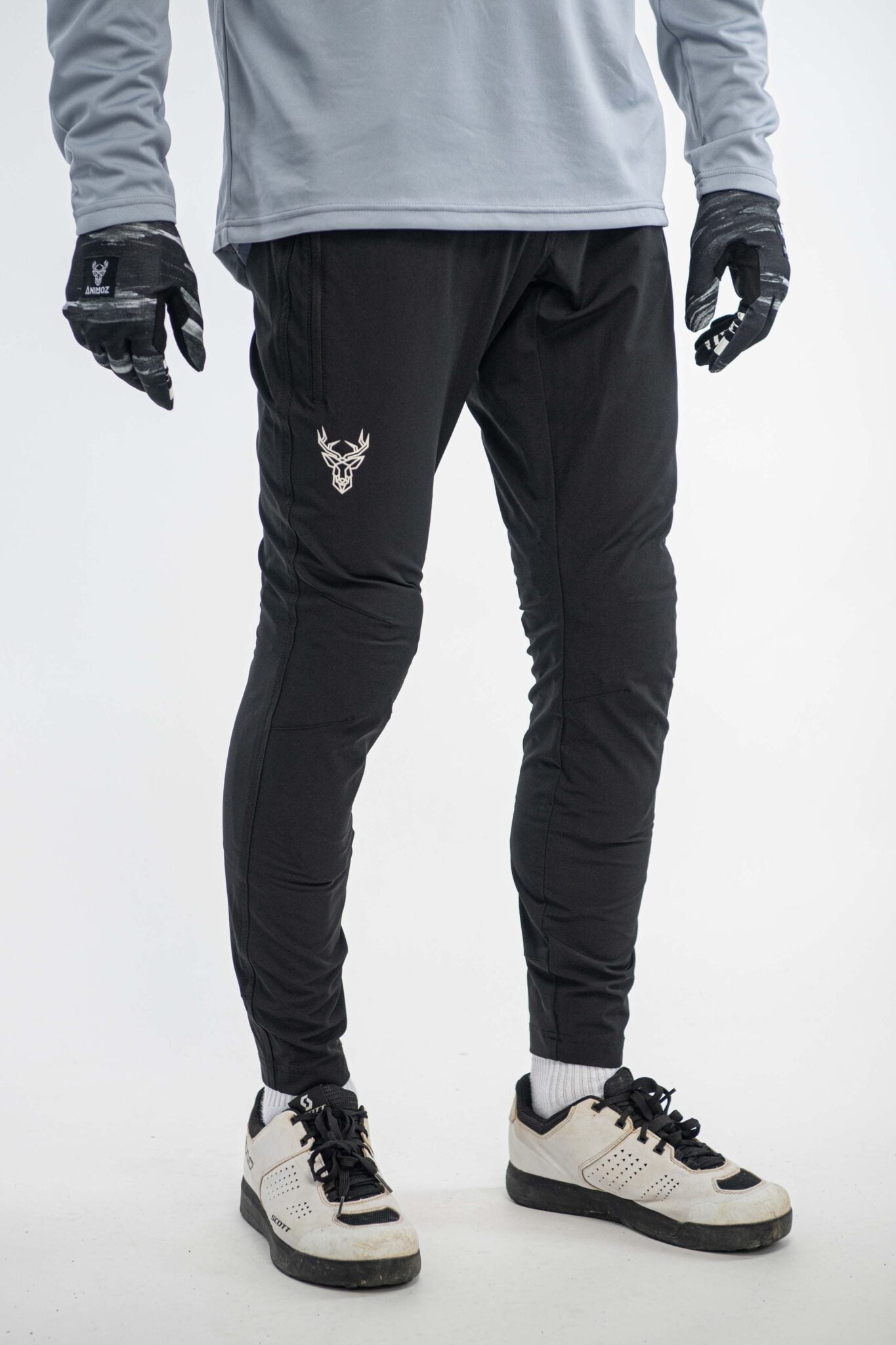 PANTALÓN RAW NEGRO