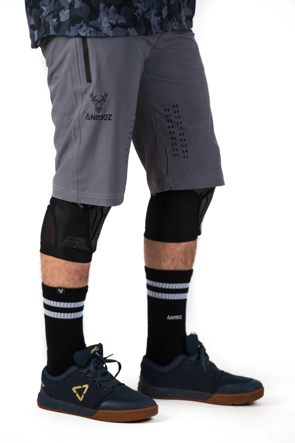 Short Animoz Wild con su Short Interior Gris